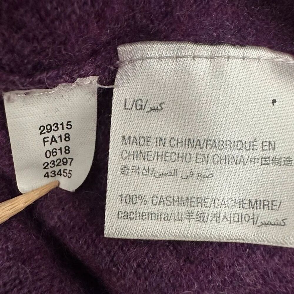 Club Room Luxury Mens Large 100% Cashmere V Neck Sweater Purple Knit Pullover - Picture 8 of 10